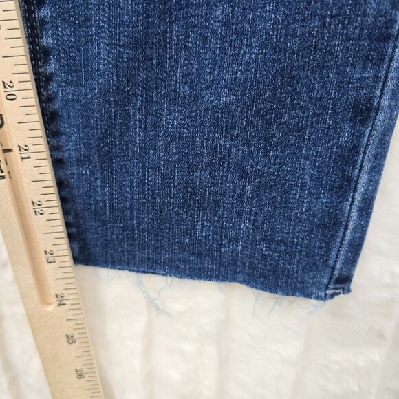 Laurie Felt Women's Blue Daisy Denim Crop Jeans Size 00P - Picture 12 of 13